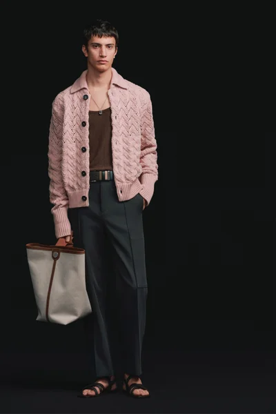 Look 10
